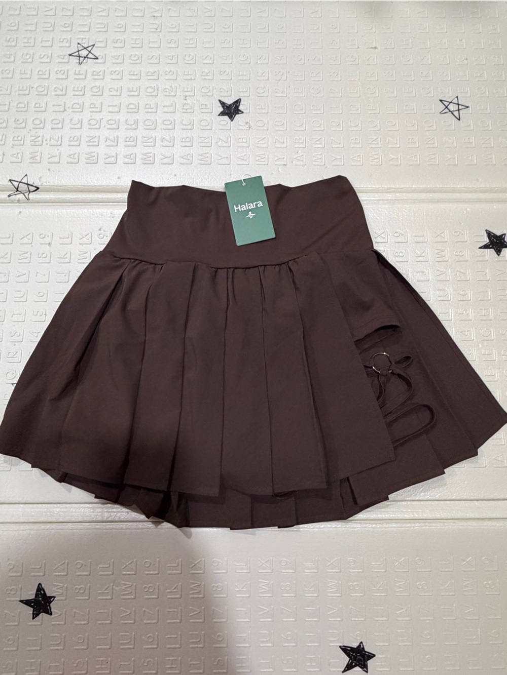 HALARA Brown Pleated Circle Skirt with Folded Waistband